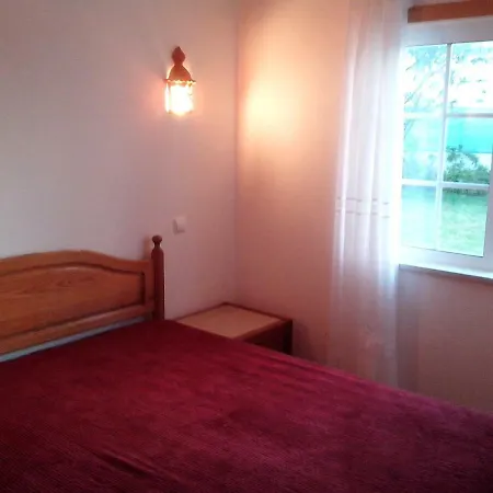 Апартаменты With 2 Bedrooms B