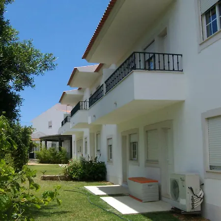 Apartment With 2 Bedrooms B Albufeira